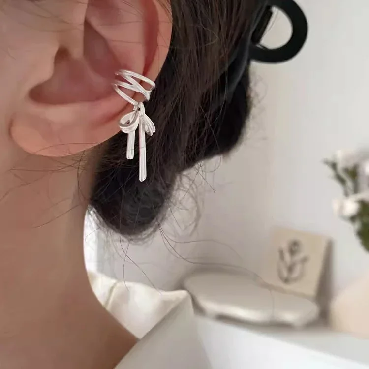 Polished 925 Sterling Silver Triple-Wrap Bow Ear Cuff