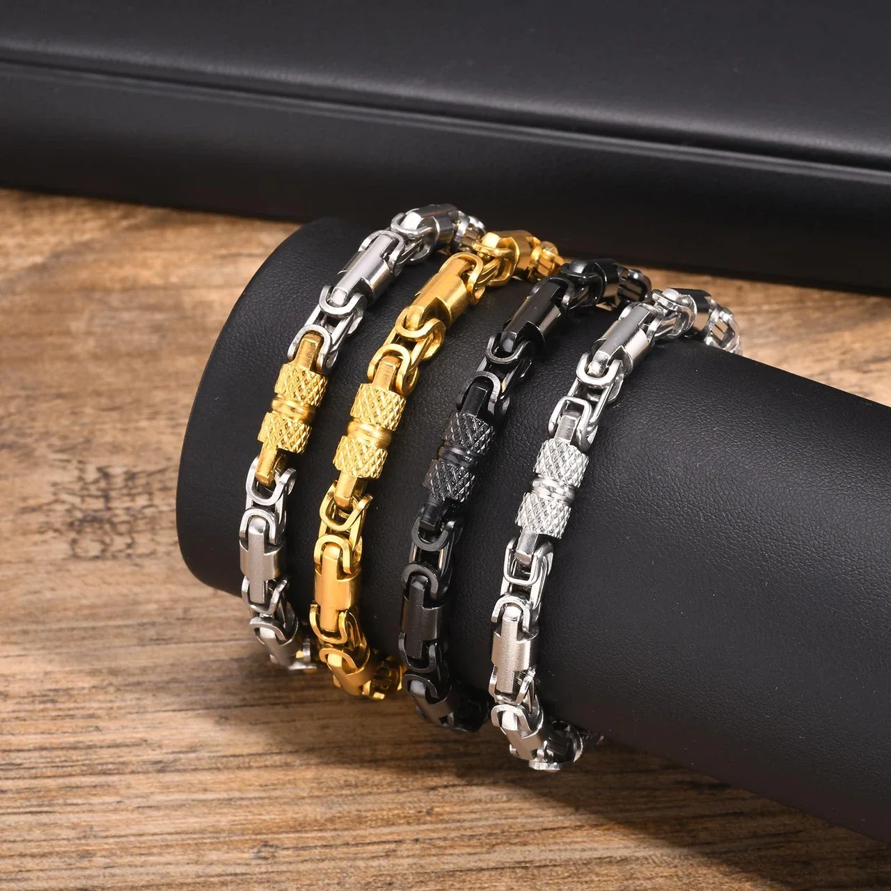 Ribbed Barrel Stainless Steel Byzantine Link Bracelet
