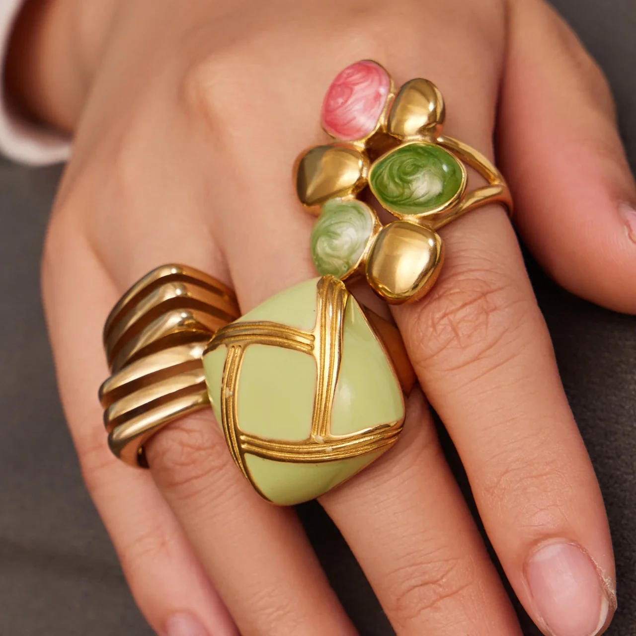 Bold Gold-Plated Ribbed Dome Enamel Stainless Steel Ring