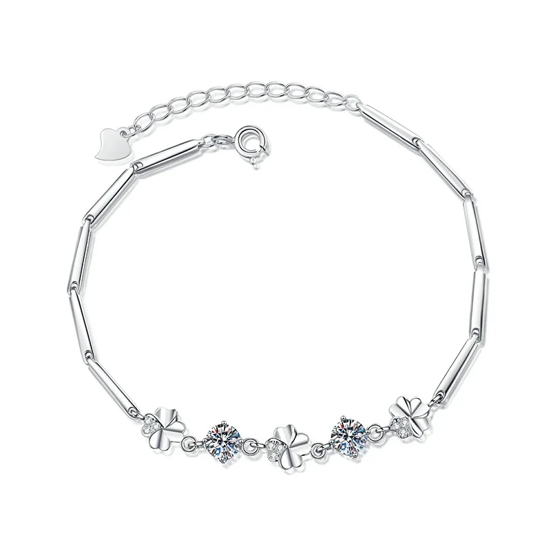 Radiant Clover 925 Sterling Silver Paperclip Bracelet