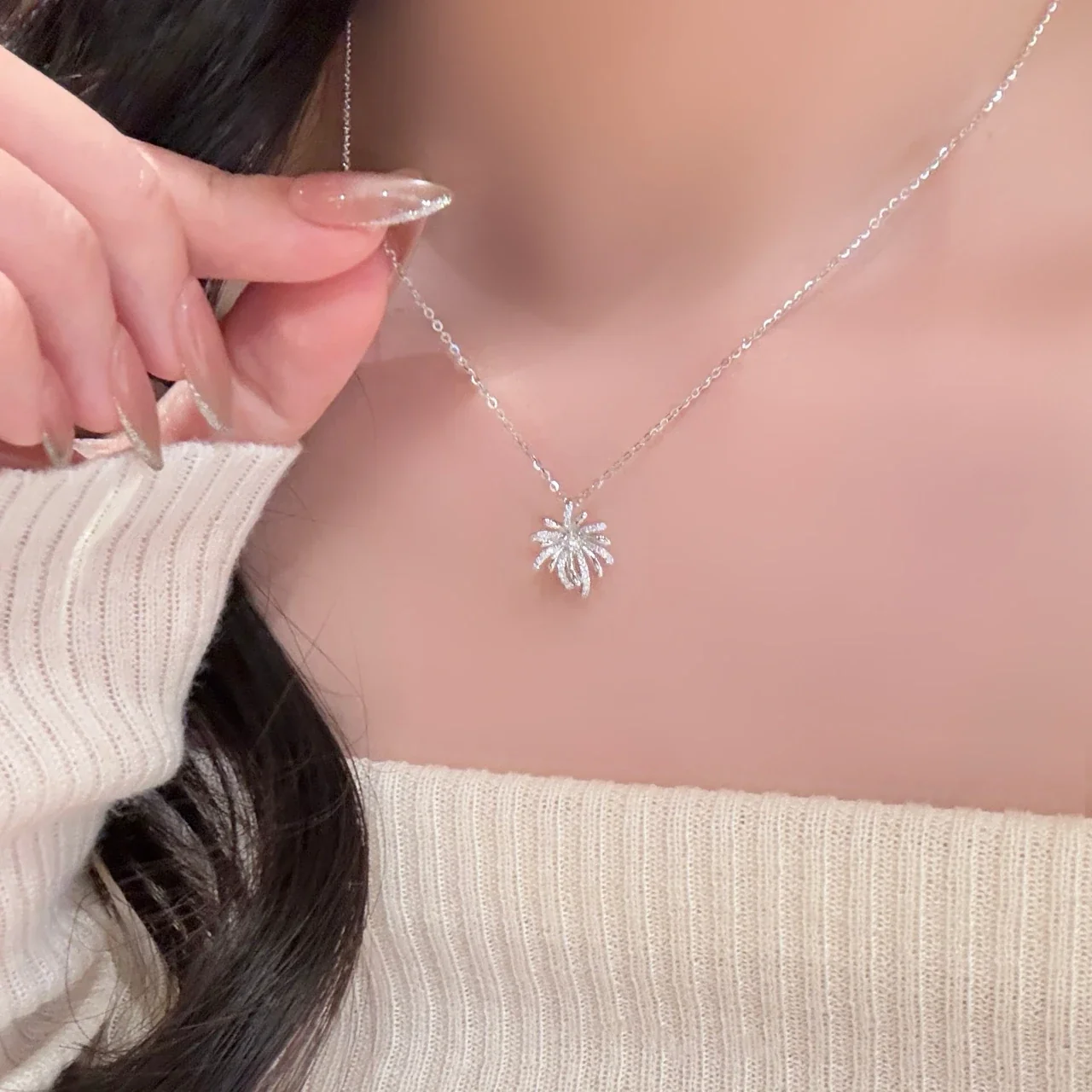 Radiant 925 Sterling Silver Pavé Sunburst Pendant Necklace