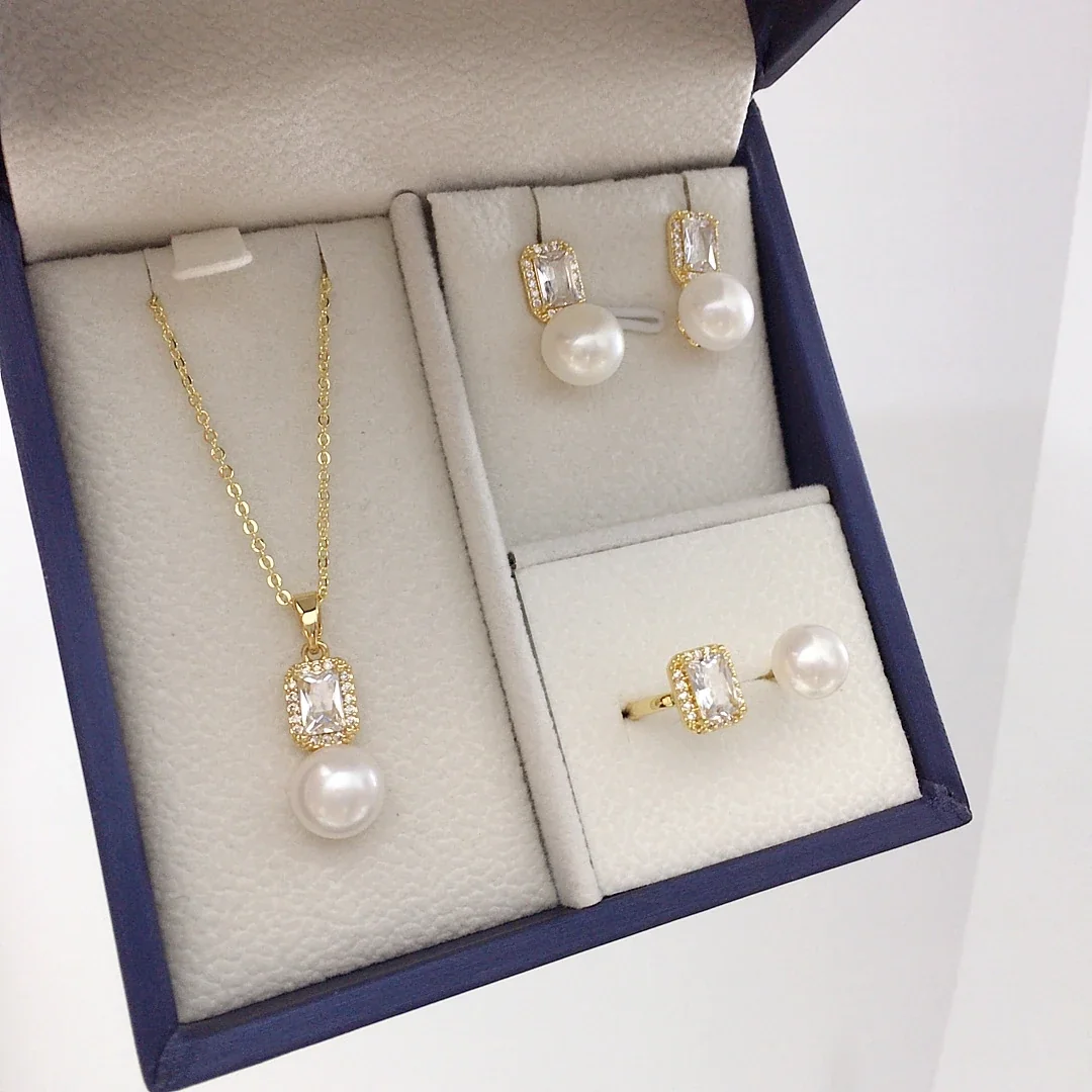 Luminous Gold-Plated Emerald-Cut Halo Pearl Jewelry Set