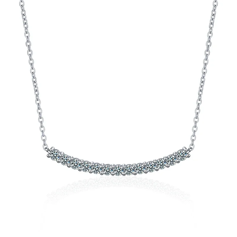 Graceful 925 Sterling Silver Curved Pavé Moissanite Necklace