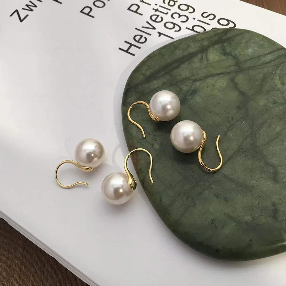 Sculptural 925 Sterling Silver Round Shell Pearl Hook Earrings