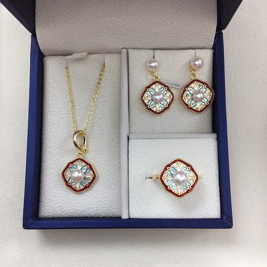Ornate Gold-Plated Red Inlay Freshwater Pearl Jewelry Set