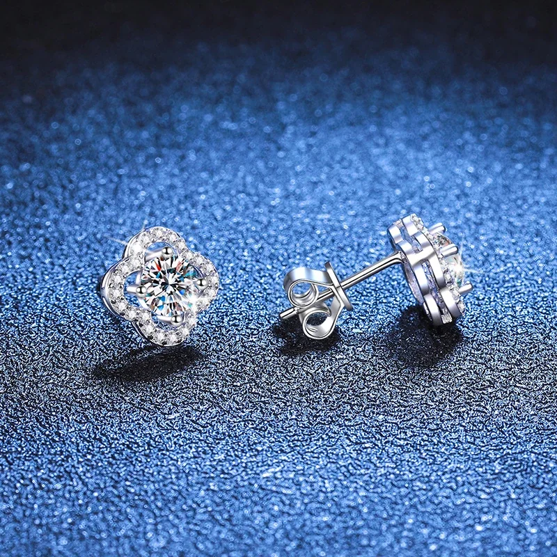 Clover Halo 925 Sterling Silver Pavé Stud Earrings