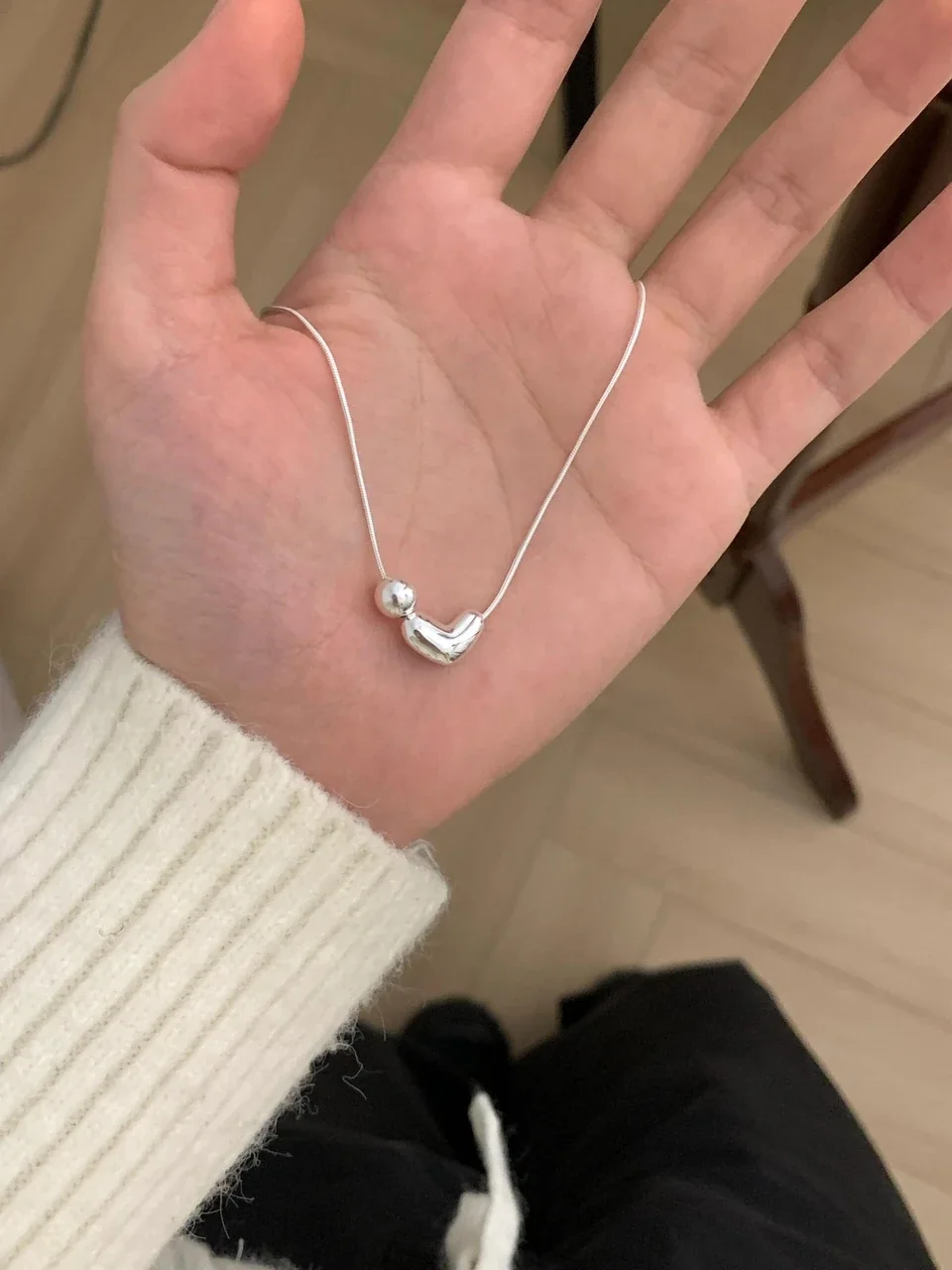 Asymmetric 925 sterling silver Heart Bead Necklace - Silver