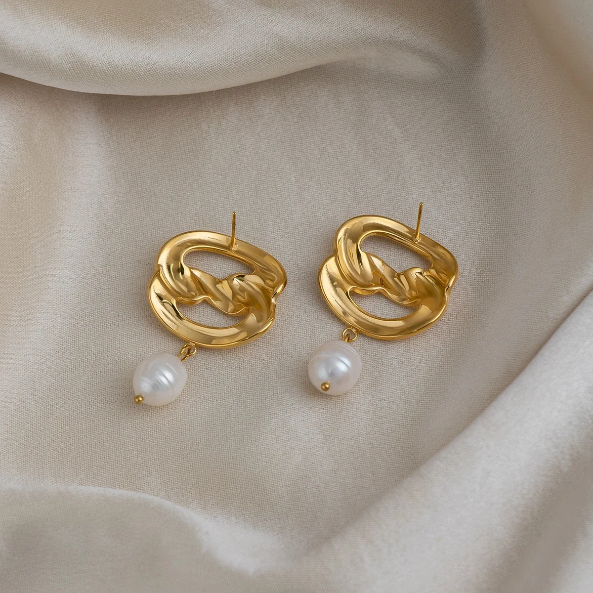 Sculptural Stainless Steel Curb Link Pearl Drop Earrings