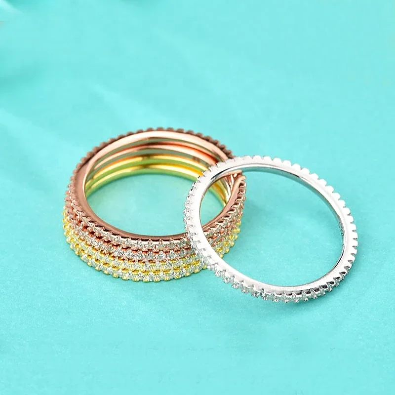 Delicate 925 Sterling Silver Pavé Round Cubic Zirconia Ring