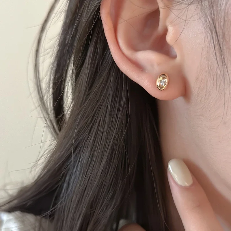 Petite Oval Dome Prong-Set Crystal 925 Sterling Silver Stud Earrings