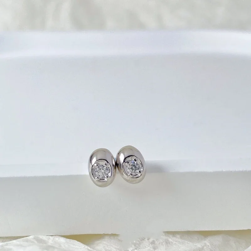 Petite Oval Dome Prong-Set Crystal 925 Sterling Silver Stud Earrings - Silver