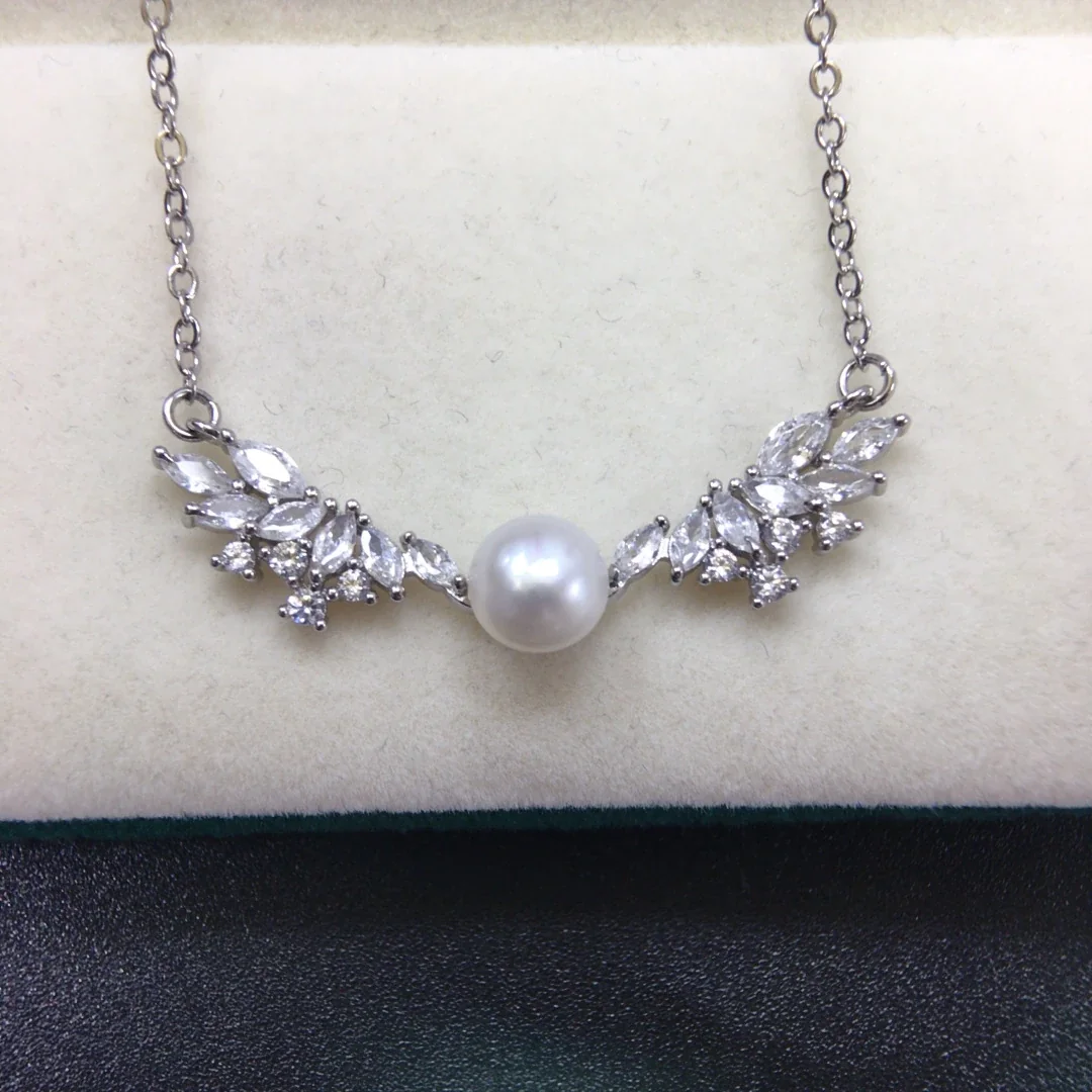 Luminous Silver-Plated Wing Marquise CZ Pearl Necklace - Silver
