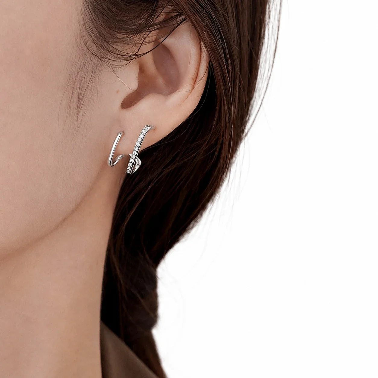 Sculptural Crystal Bar Oval Link Stainless Steel Stud Earrings - Steel