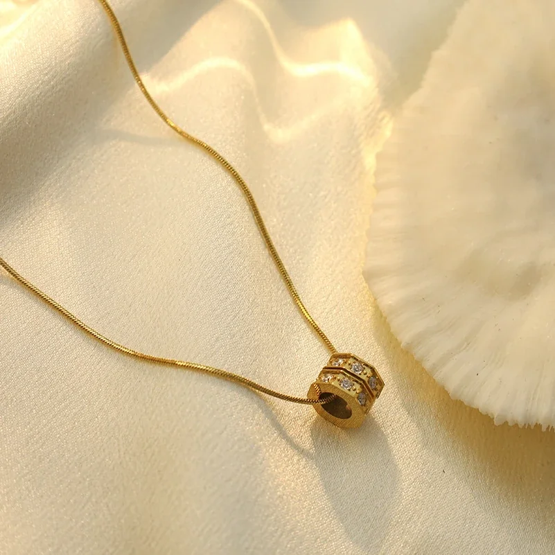 Elegant Crystal Barrel Stainless Steel Snake Necklace