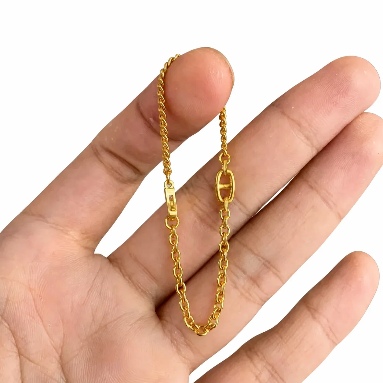 Refined Gold-Plated Copper Oval Link Curb Chain Bracelet