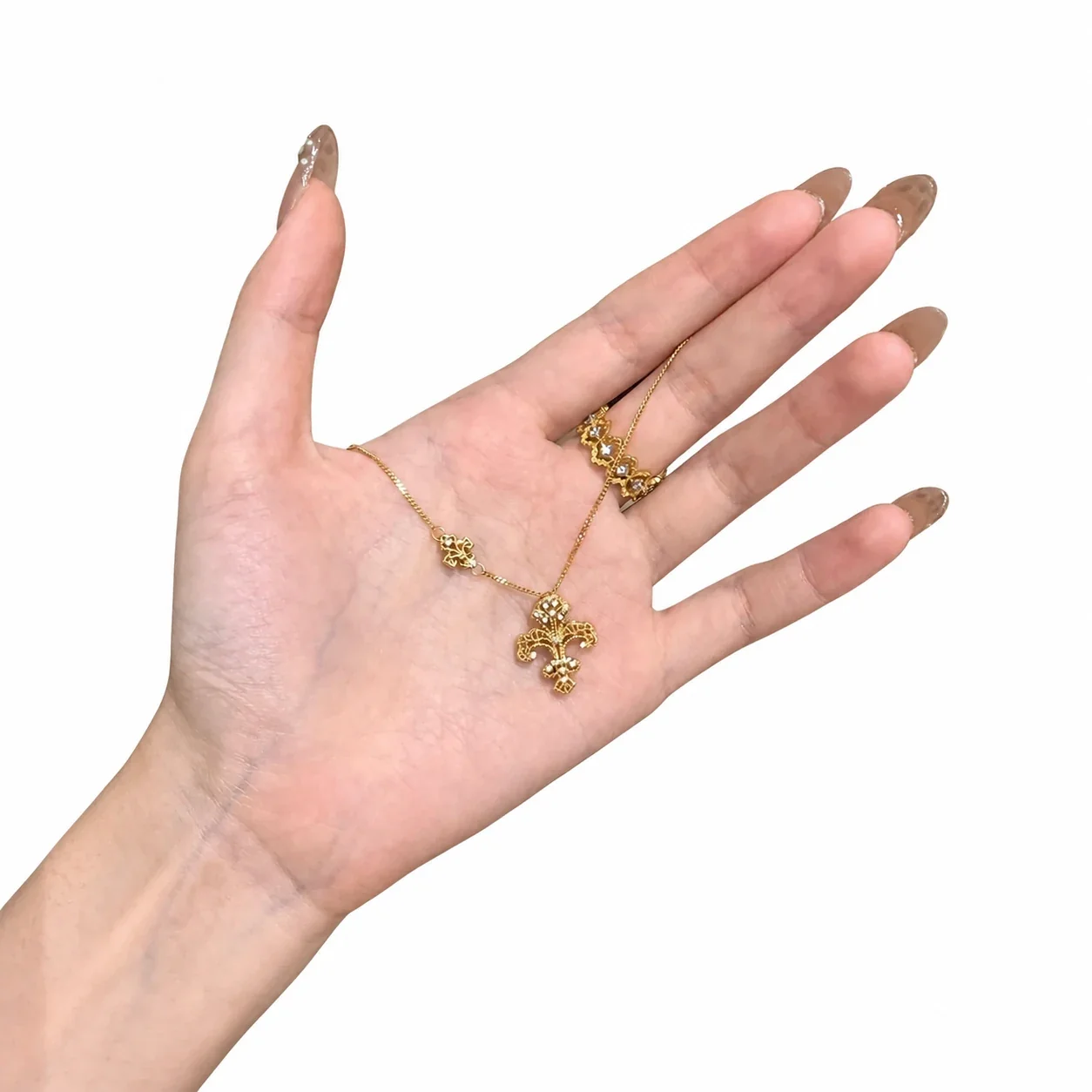 Ornate Gold-Plated Fleur-de-Lis Station Copper Necklace