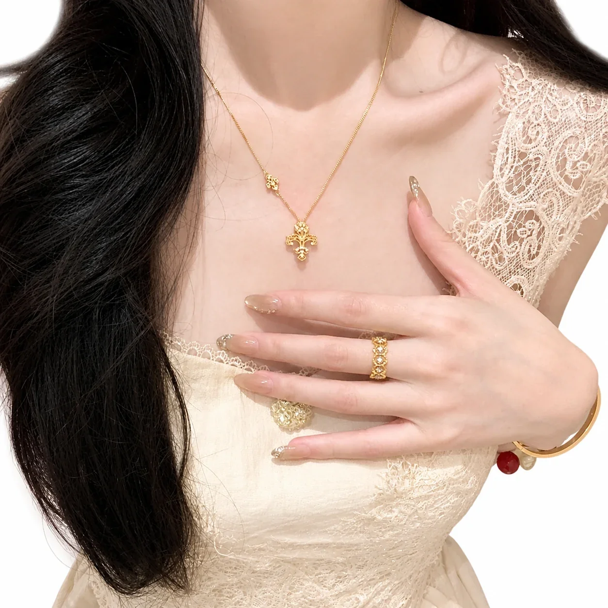 Ornate Gold-Plated Fleur-de-Lis Station Copper Necklace