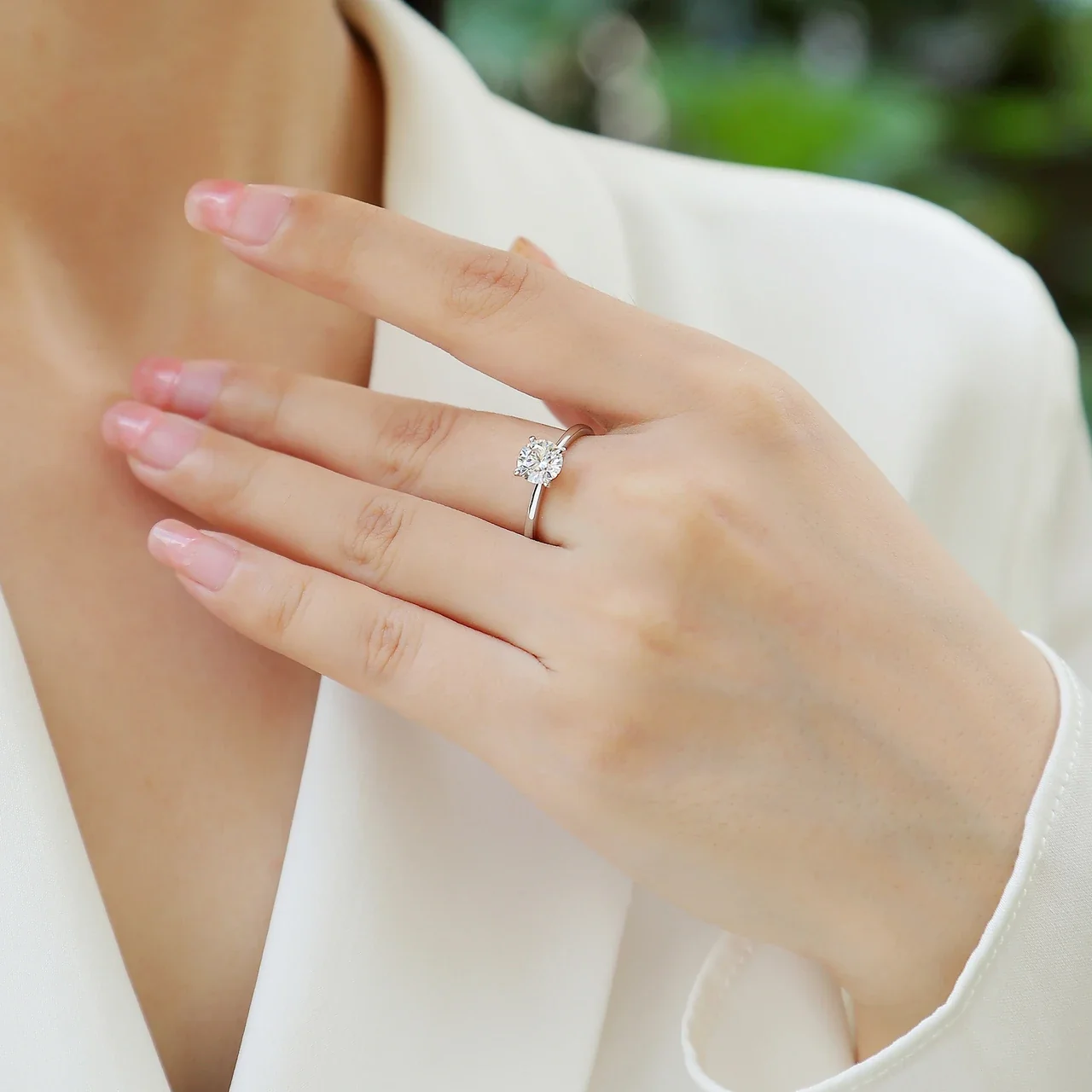 Minimalist 925 Sterling Silver Round Four-Prong Solitaire Ring