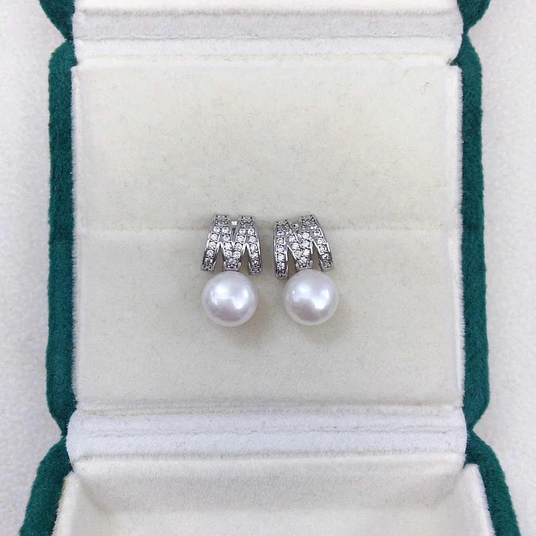 Pavé M Initial Freshwater Pearl Button Stud Earrings - Silver