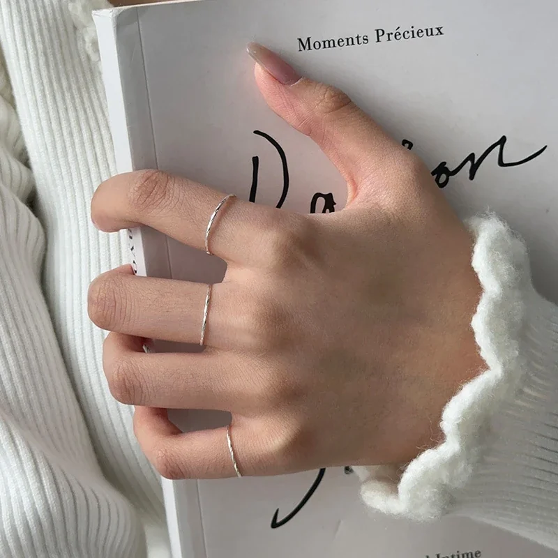 Delicate 925 Sterling Silver Twisted Slim Band Ring