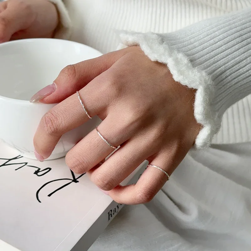 Delicate 925 Sterling Silver Twisted Slim Band Ring