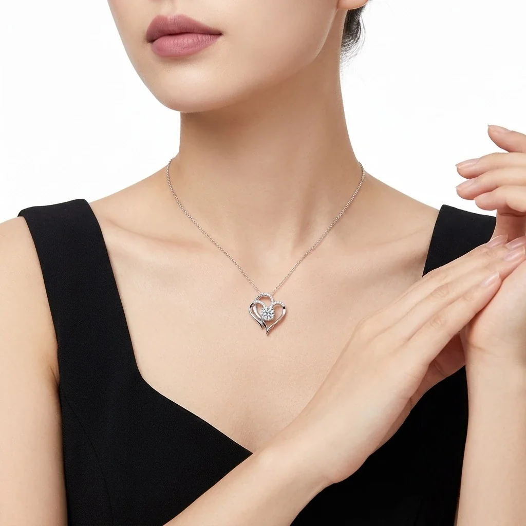 Intertwined Heart Pavé 925 Sterling Silver Moissanite Necklace