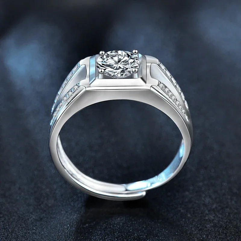 Geometric 925 Sterling Silver Round Prong-Set Moissanite Ring