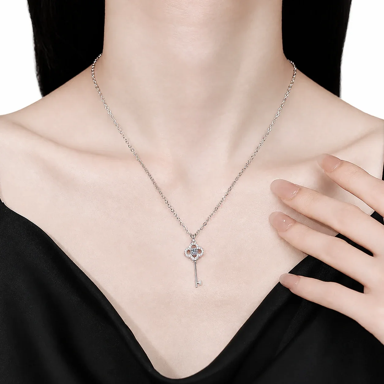 Ornate 925 Sterling Silver Key Pavé Moissanite Necklace