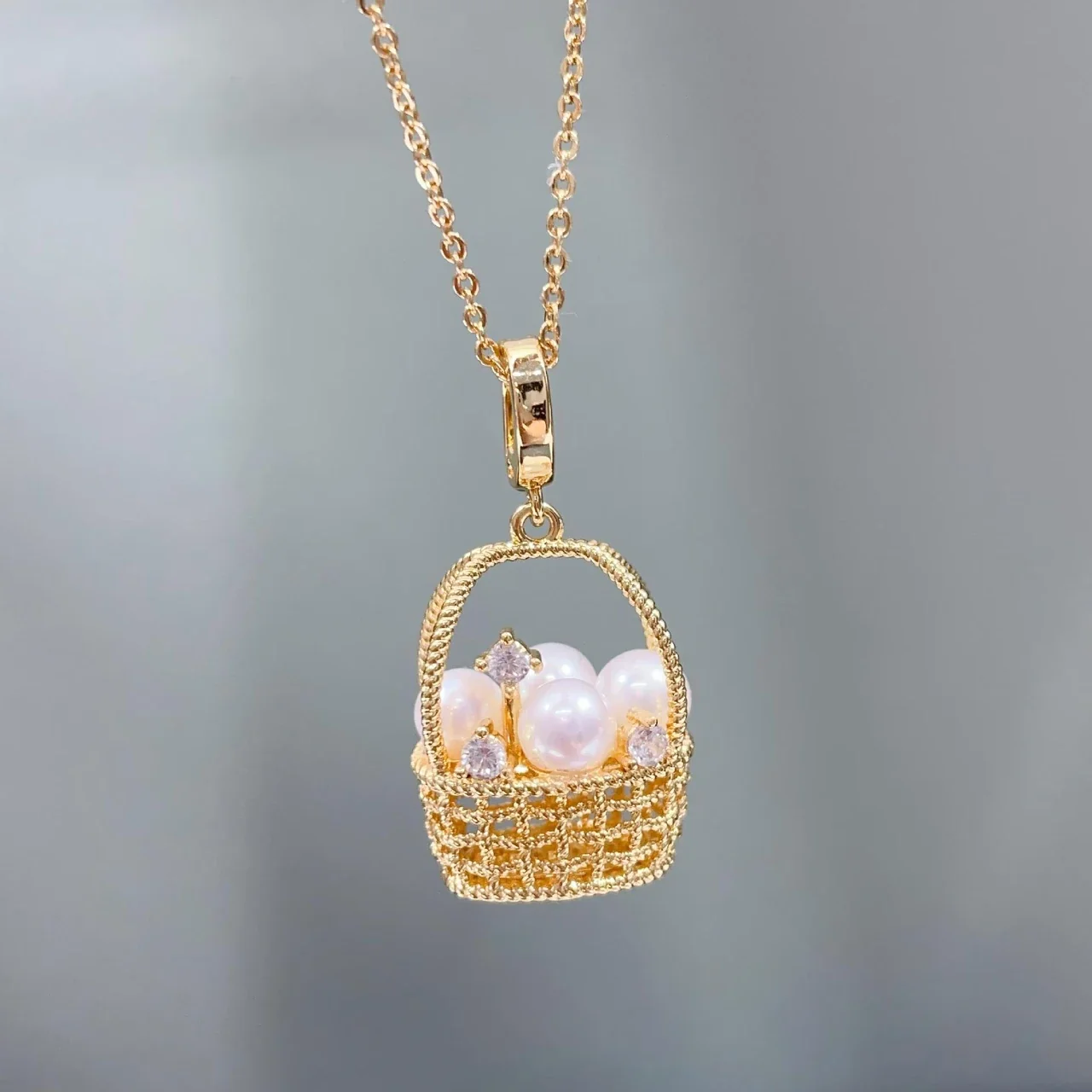 Woven Basket Gold-Plated Freshwater Pearl Pendant Necklace