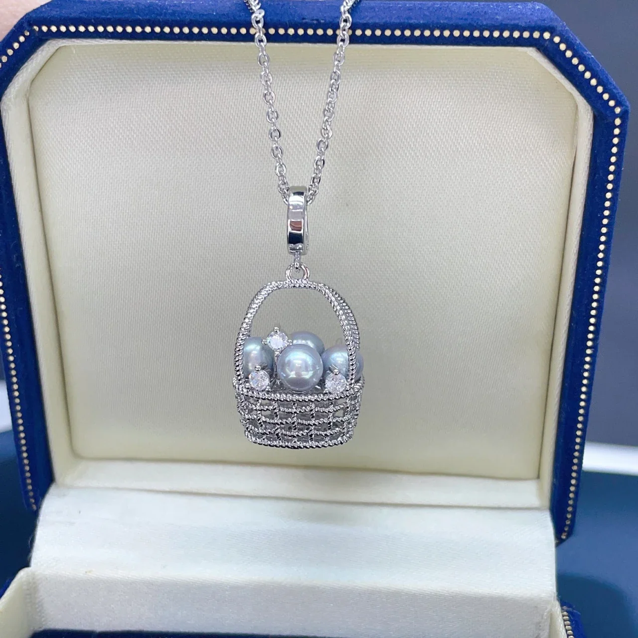 Woven Basket Gold-Plated Freshwater Pearl Pendant Necklace
