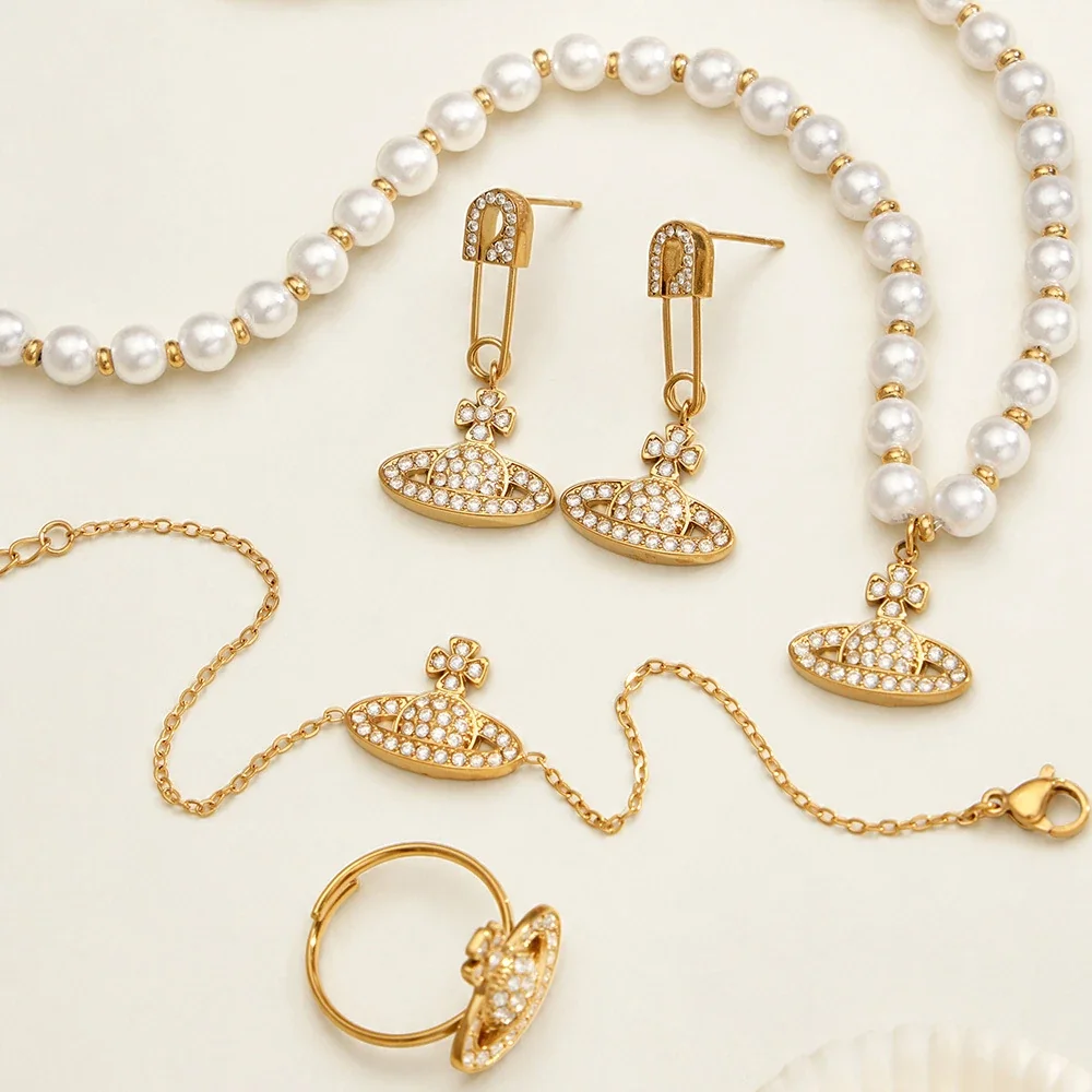 Orb Pendant Gold-Plated Pavé Crystal Chain Bracelet