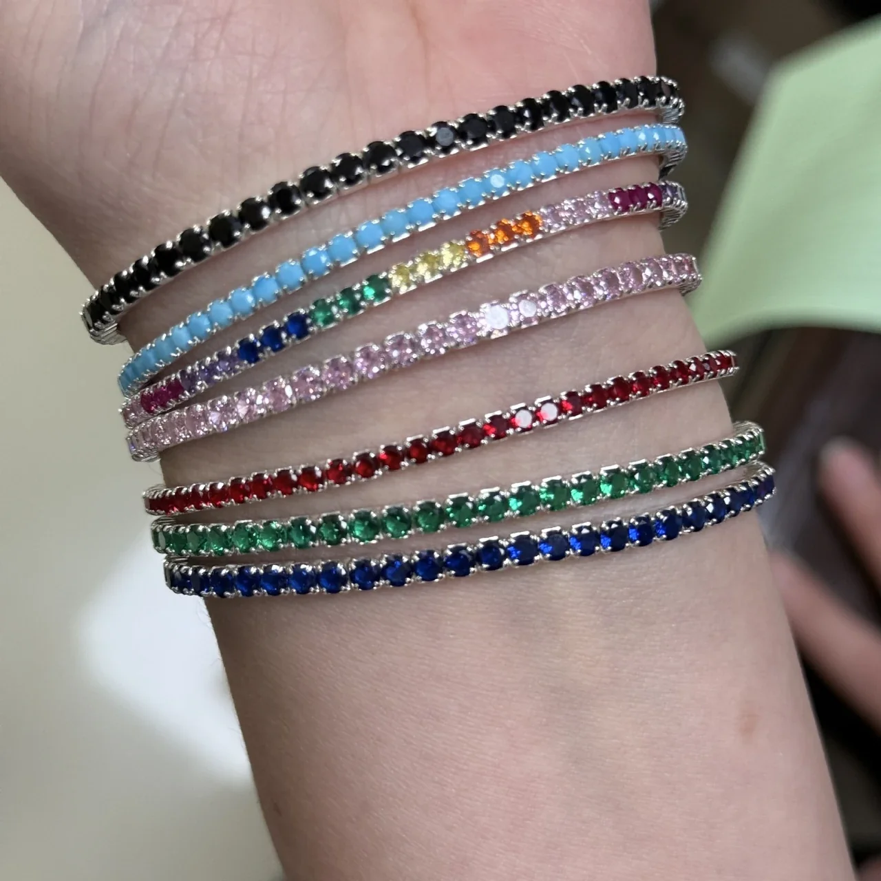 Vivid 925 Sterling Silver Round Prong-Set Tennis Bracelet