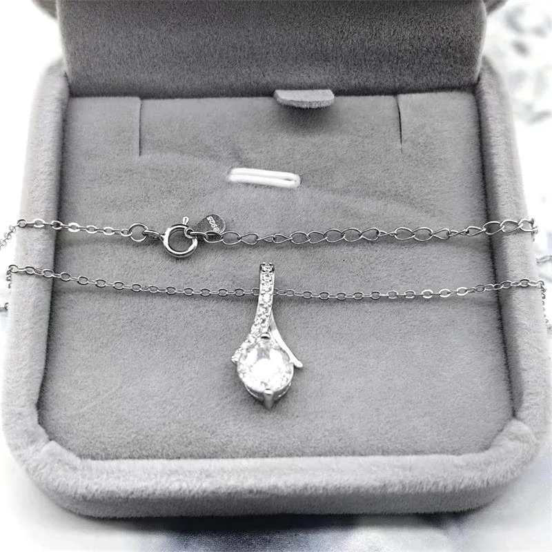 Graceful Asymmetric Pavé Round Crystal Pendant Necklace - Silver Large with 40+5 cm Cross