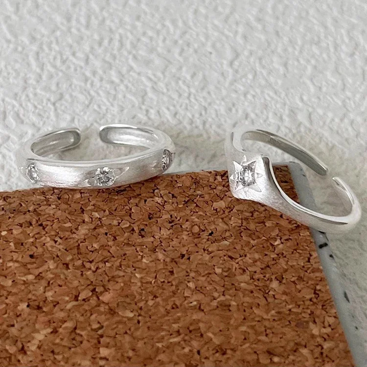 Brushed 925 Sterling Silver Star & Stone Open-Front Ring