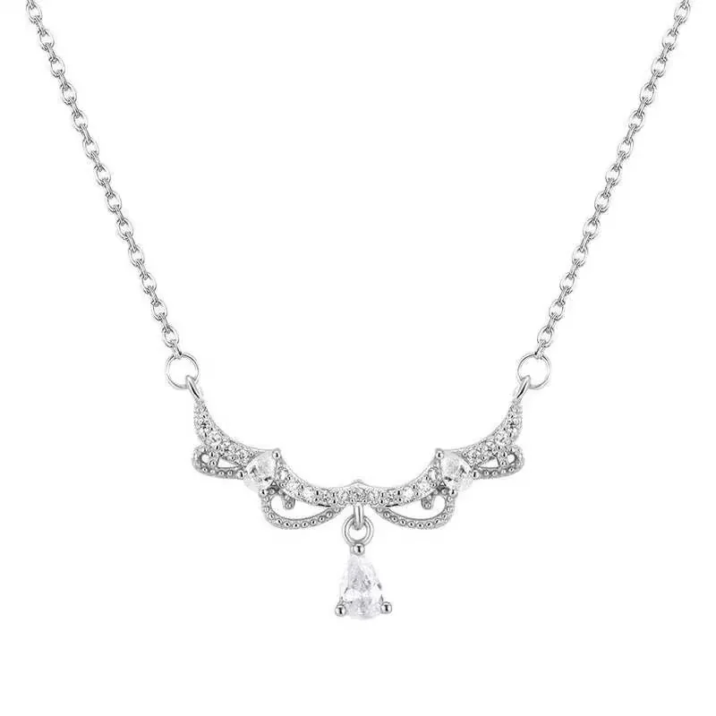 Lacy 925 Sterling Silver Scallop Teardrop Necklace