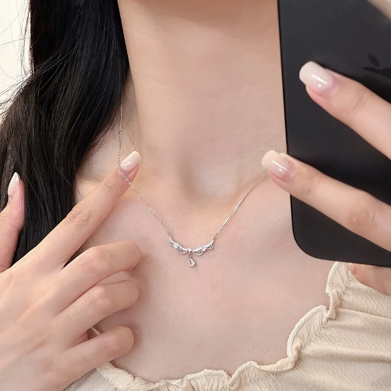 Lacy 925 Sterling Silver Scallop Teardrop Necklace