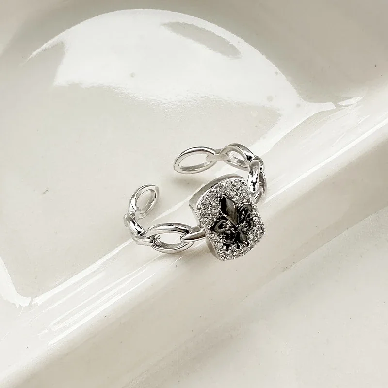 Ornate 925 Sterling Silver Fleur-de-Lis Crystal-Link Ring