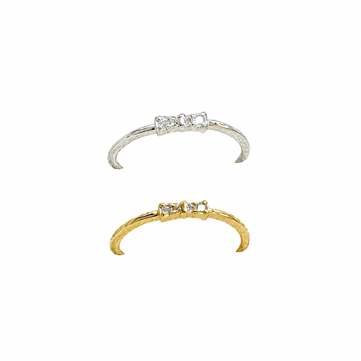 Delicate 925 Sterling Silver Bow Motif Cubic Zirconia Ring