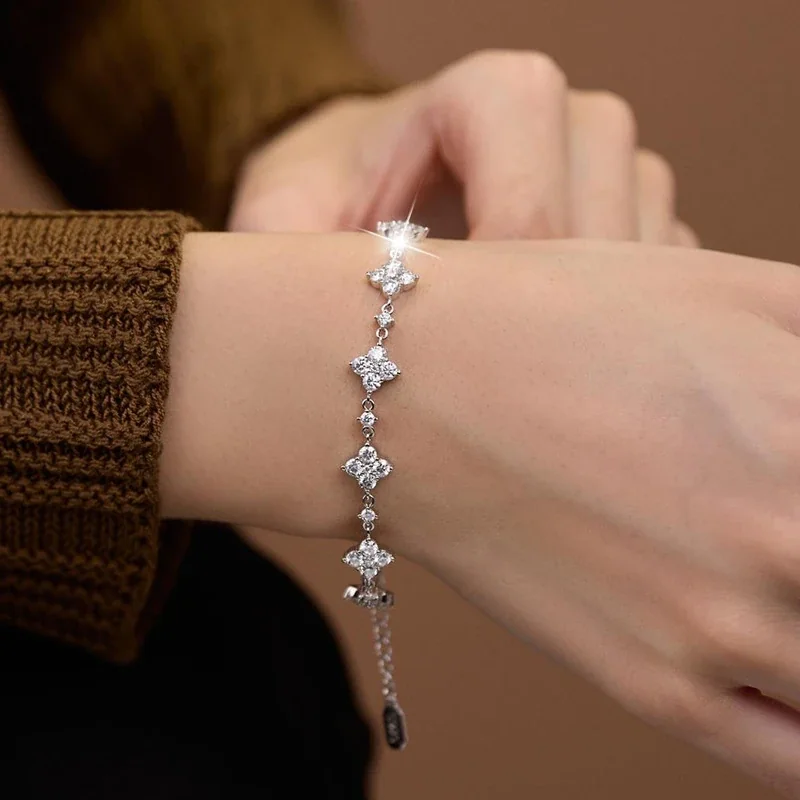 Graceful Four-Leaf Clover Clustered 925 Sterling Silver Bracelet