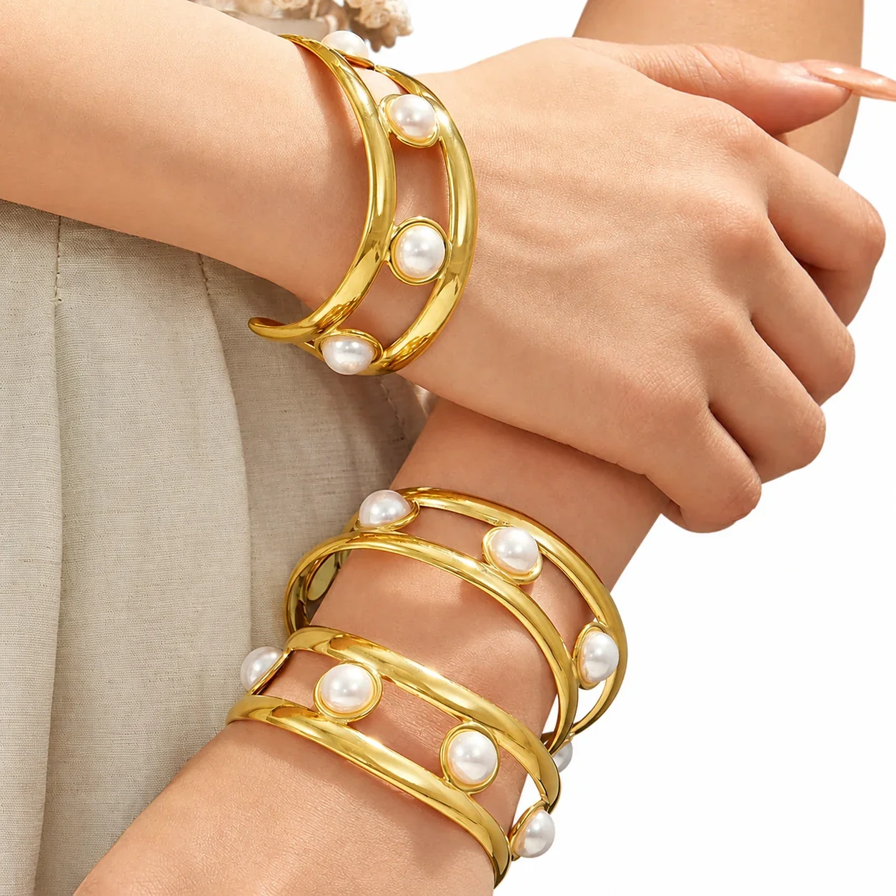 Sculptural 18K Gold-Plated Open-Front Shell Pearl Cuff