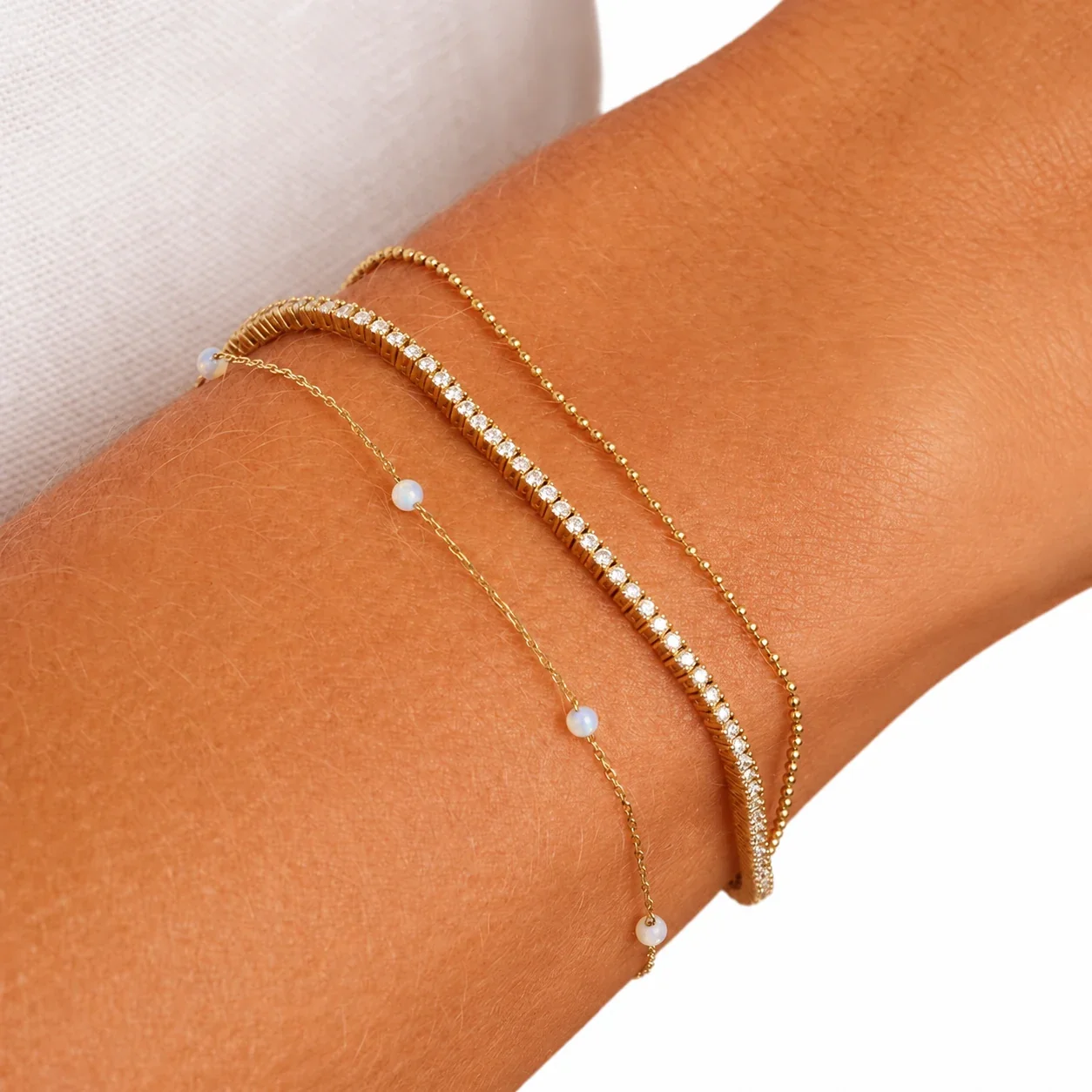 Delicate 925 Sterling Silver Round Bead Spring-Ring Bracelet