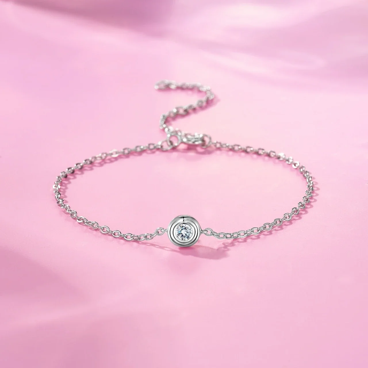 Delicate Bezel-Set Round 925 Sterling Silver Chain Bracelet - Moissanite