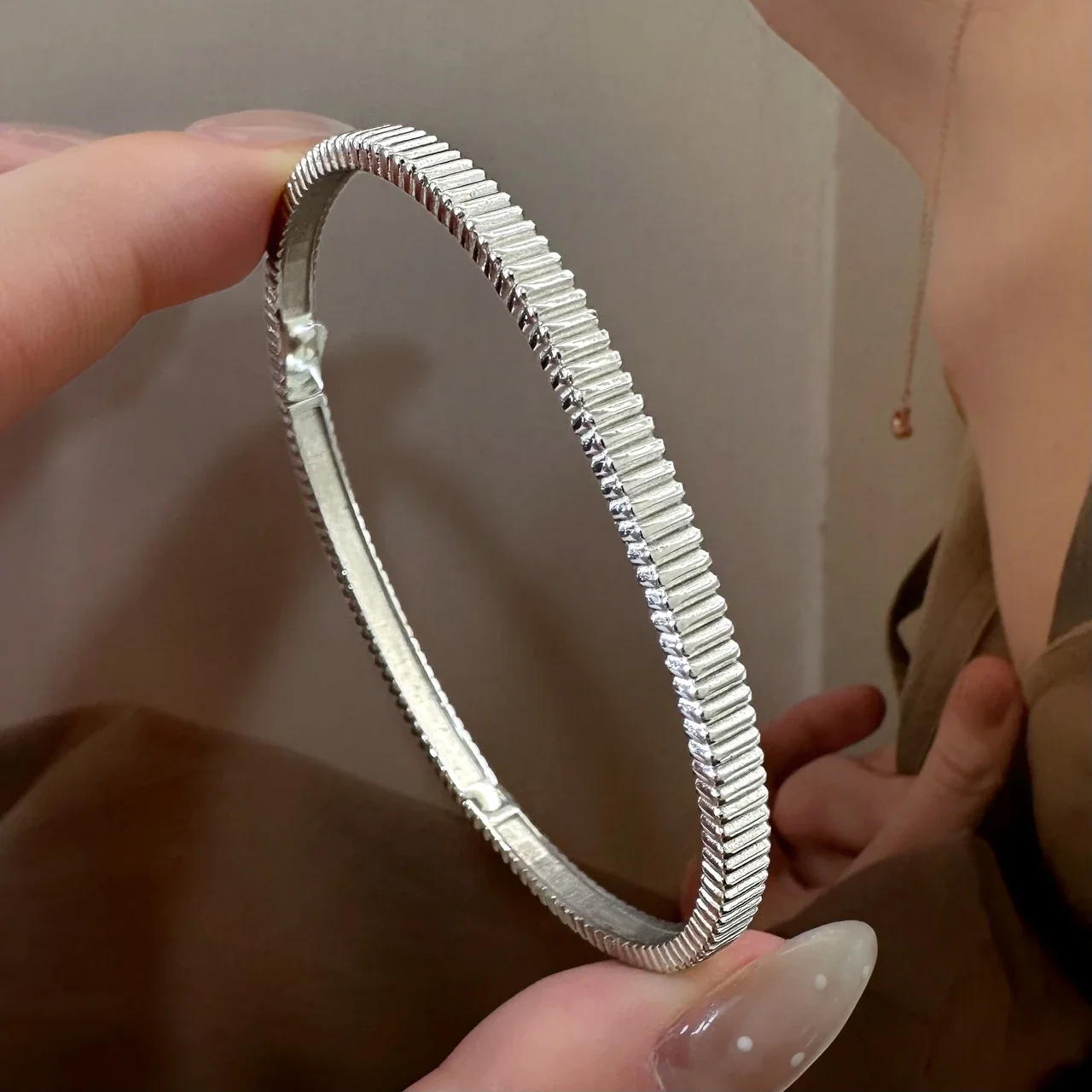 Fine Ribbed 925 Sterling Silver Open-Cuff Bangle