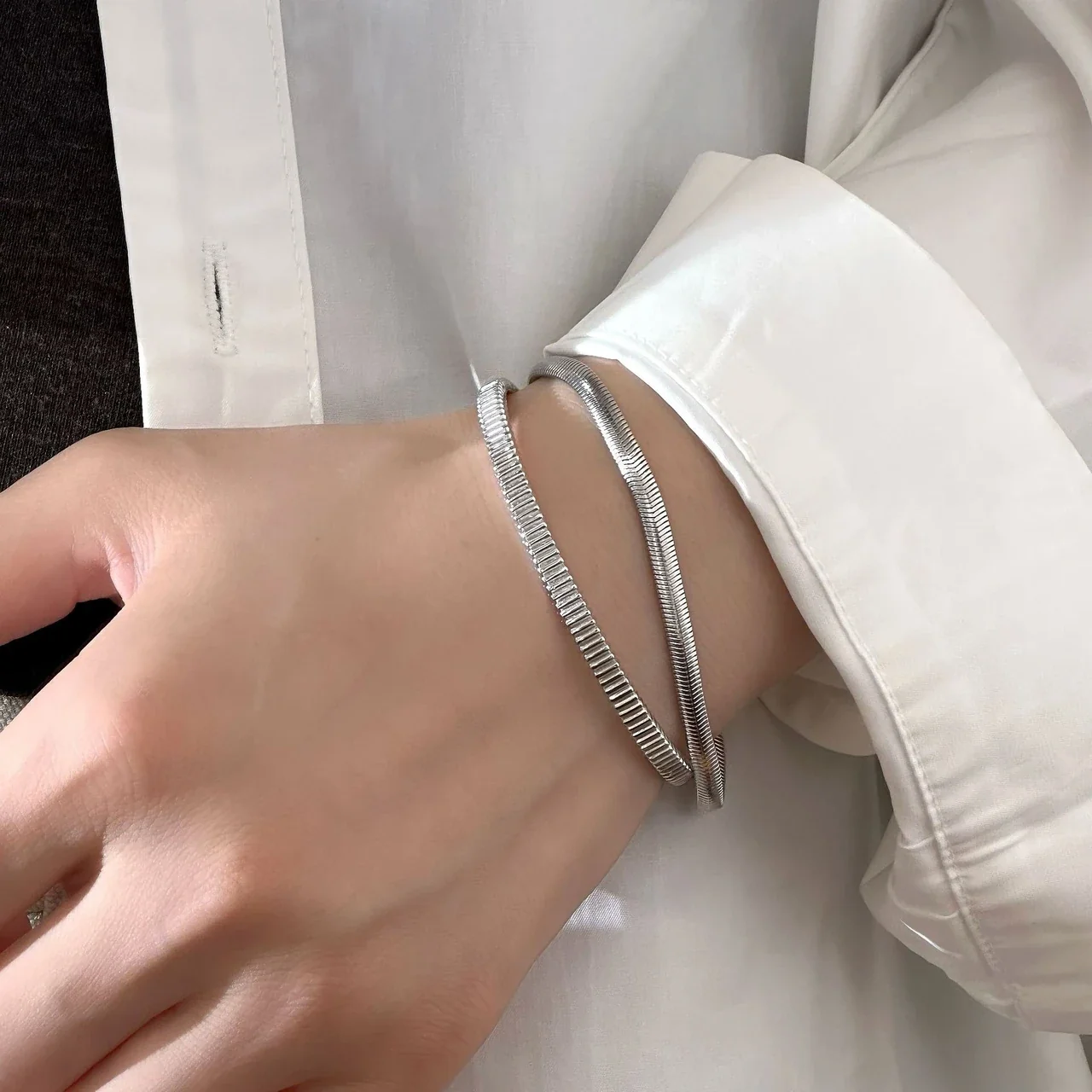 Fine Ribbed 925 Sterling Silver Open-Cuff Bangle