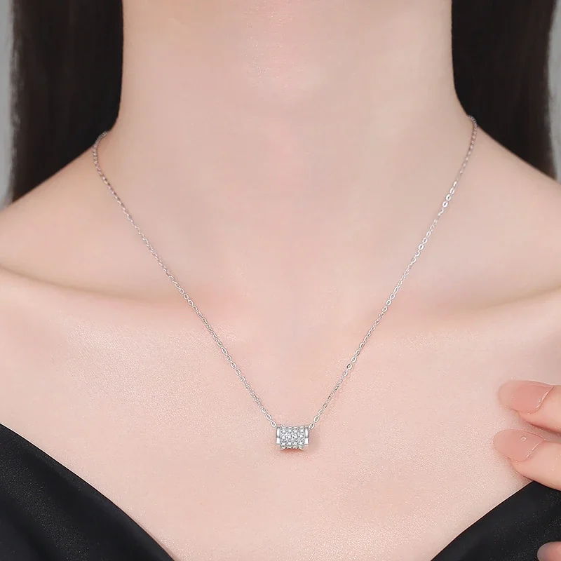 Sculpted 925 Sterling Silver Pavé Moissanite Barrel Necklace