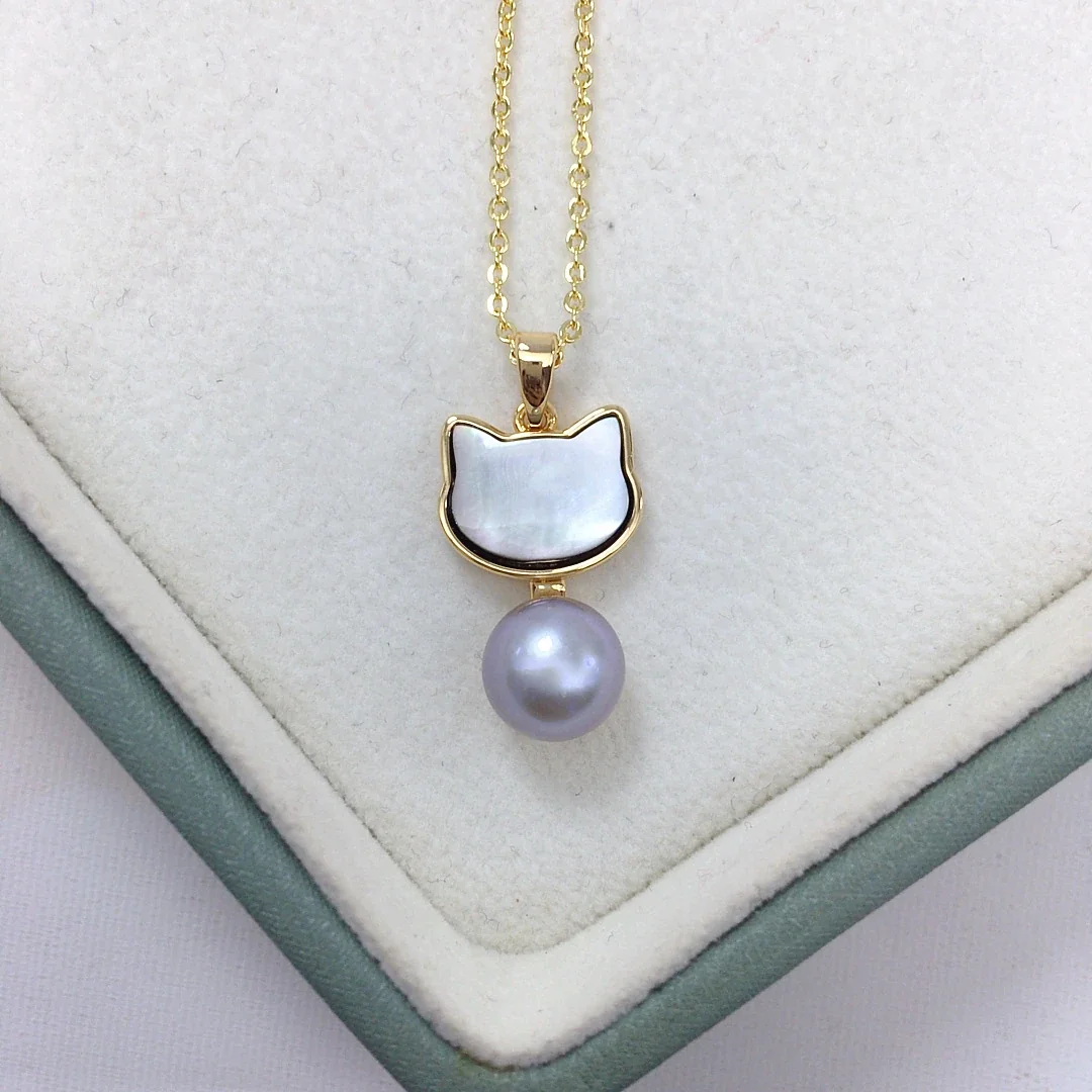 Gold-Plated Cat-Head Inlay Round Pearl Pendant Necklace