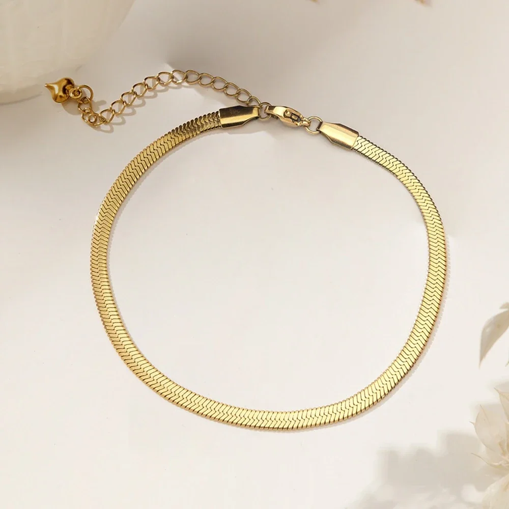 Polished Gold-Tone Curb Chain Heart Charm Anklet - Gold 4 mm Blade