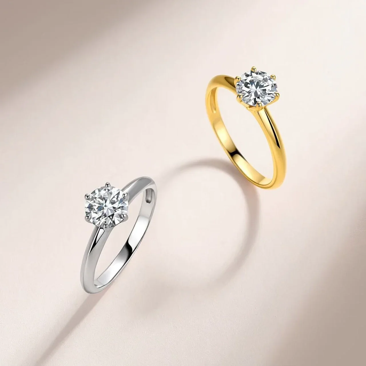 Classic 925 Sterling Silver Six-Prong Round Moissanite Ring