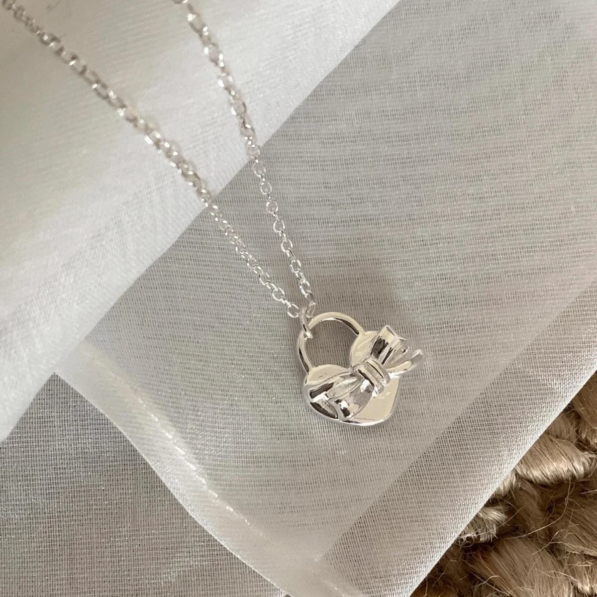 Romantic 925 Sterling Silver Bow Heart Pendant Necklace
