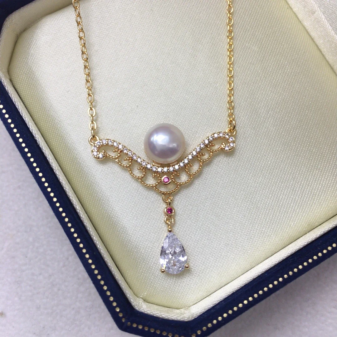 Regal Gold-Plated Filigree Pearl Teardrop Pendant Necklace